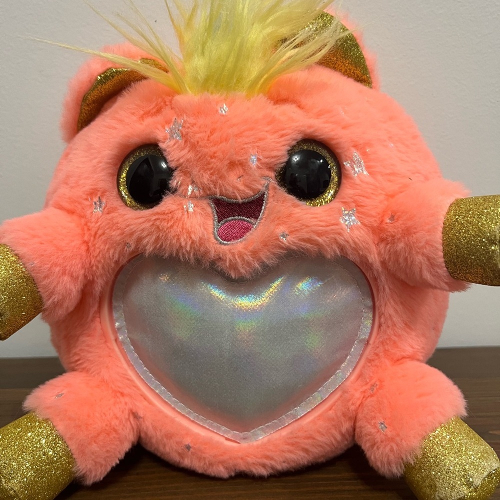Zuru Rainbowcorns Unicorn Plush Stuffed Animal Pink Big Eyes Gold Sparkle Toy 9”